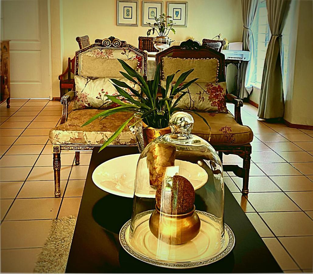 Vair's Place Guest House in Sandton Paulshof - Apartment, Lux Suites&Spa Johannesbourg Extérieur photo