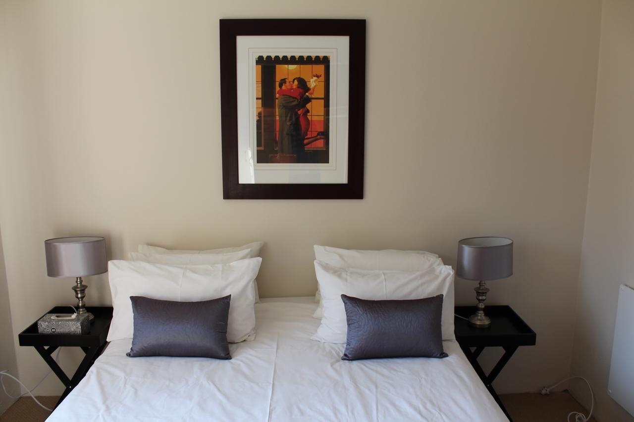 Vair's Place Guest House in Sandton Paulshof - Apartment, Lux Suites&Spa Johannesbourg Extérieur photo